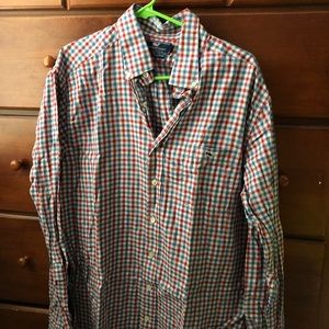 Vineyard Vines Plaid Button up (worn once)